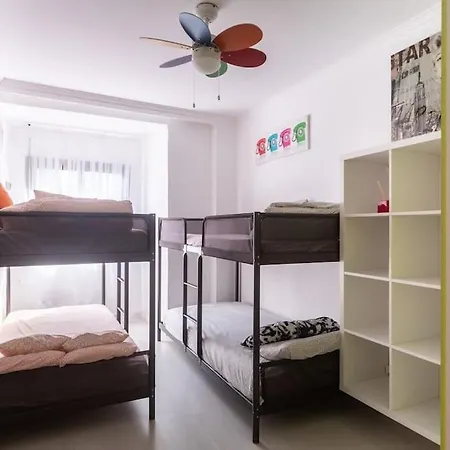Impresionante Casa De 170m Para 14 Personas Con Terraza 50m Con Barbacoa Ferienhaus Picassent